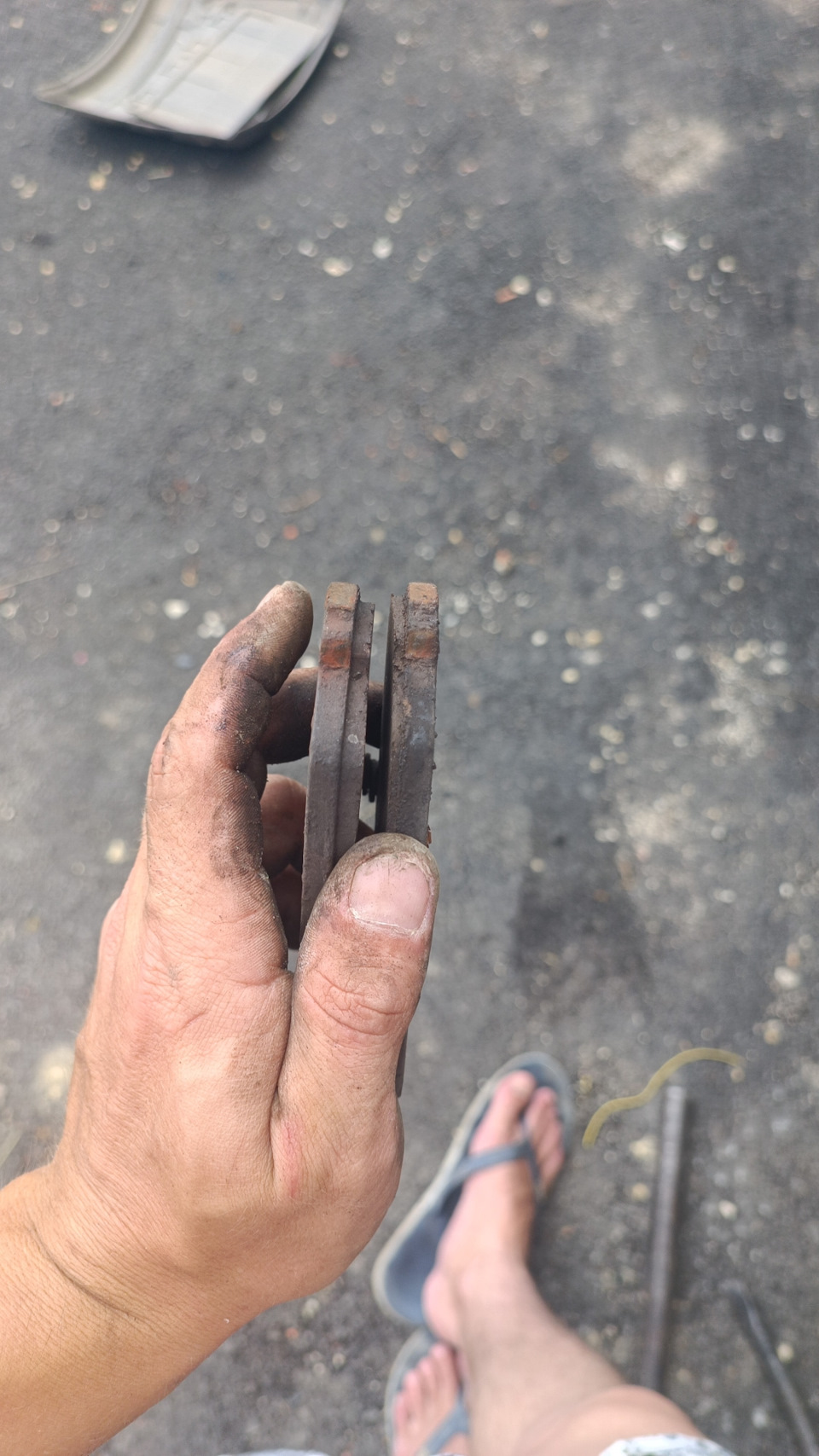 Замена передних колодок и приёмной трубы… — ГАЗ Газель, 2,5 л, 2012 ...