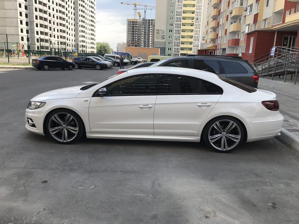 Пассат на 18 дисках фото OEM Sebring R19 = Done (Новые Диски) - Volkswagen Passat CC, 2 л, 2013 года аксе