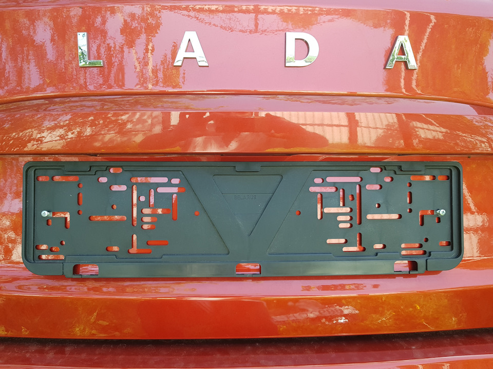 Прокладка под номерной знак. — Lada Vesta, 1,6 л., 2019 года ...