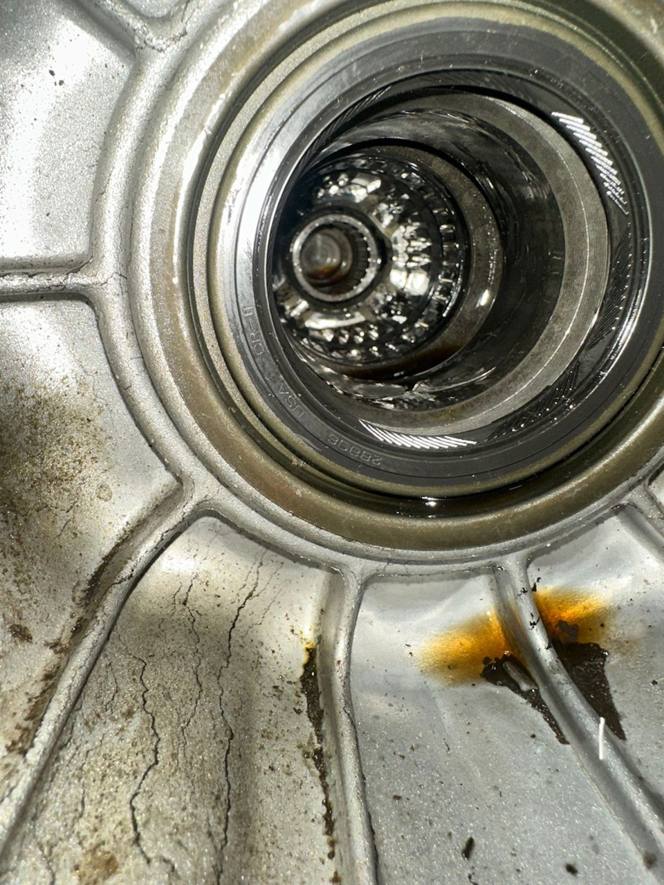 Как купил машину сразу на обслуживание подвески и замена сальника ...