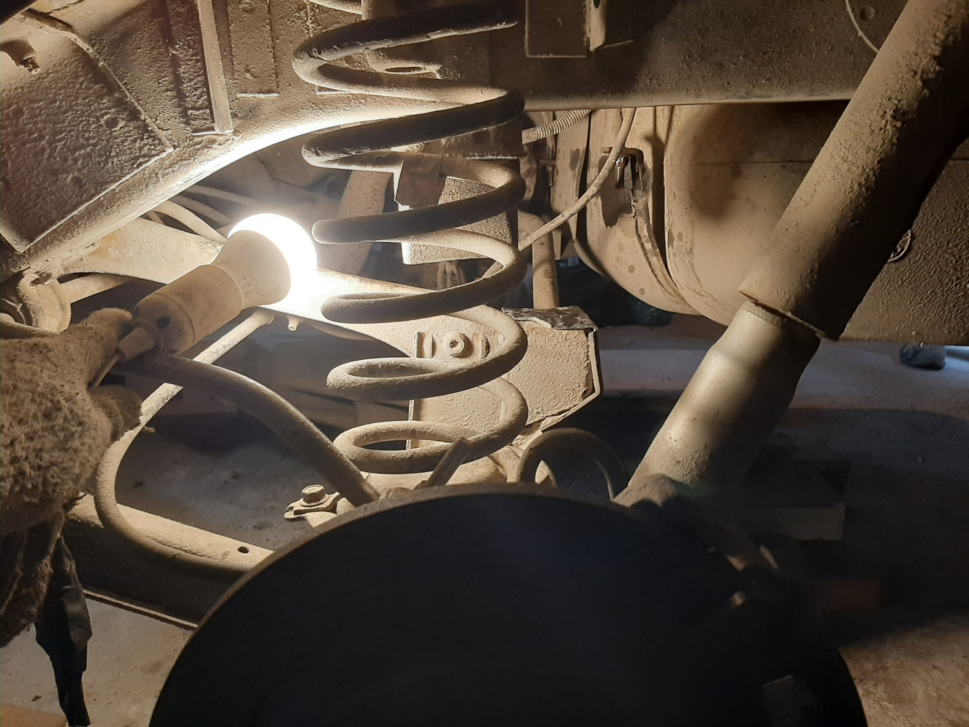 №17 Замена топливного насоса. Масло в задний мост. — Jeep Grand ...