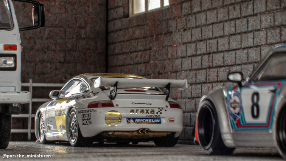 2005 Porsche 911 (996) GT3 Carrera Cup EMC/ARAXA Buchbinder