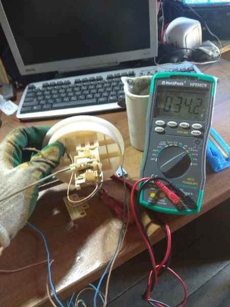 elAAAgE3HuA 960 Как открыть бензобак ниссан икстрейл