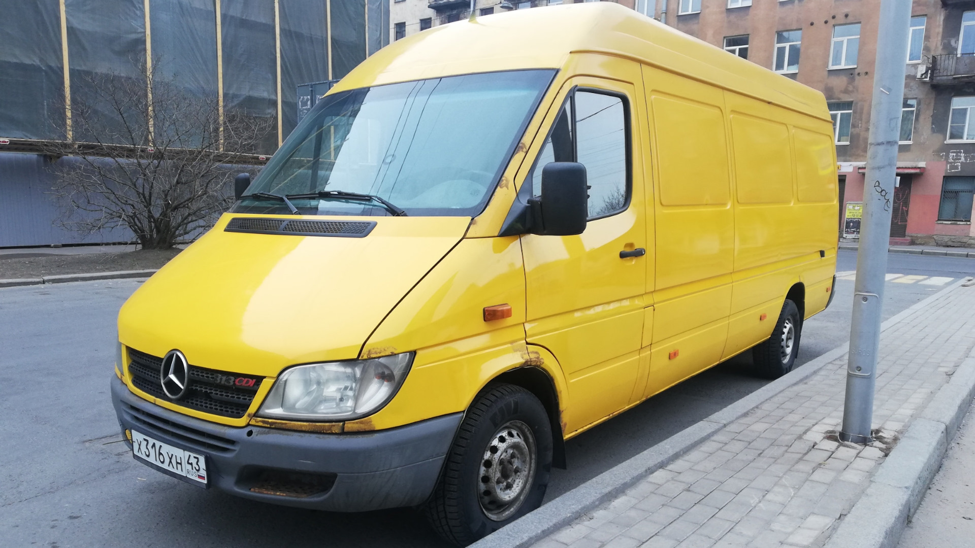 Mercedes Benz Sprinter 313