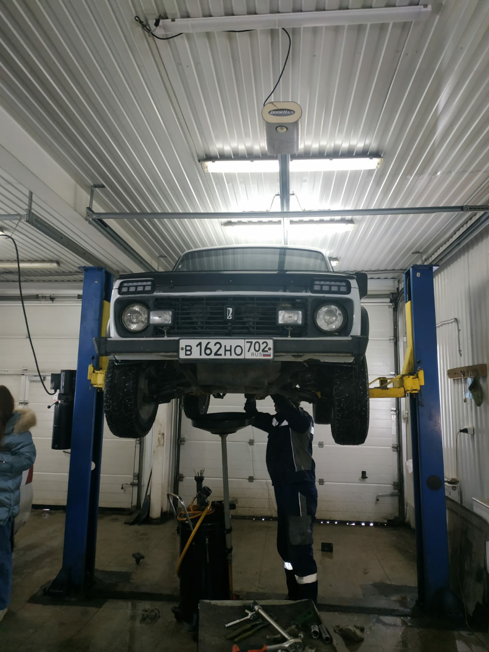 11. Замена масла в трансмиссии — LADA 4x4 3D, 1,7 л., 2002 года ...