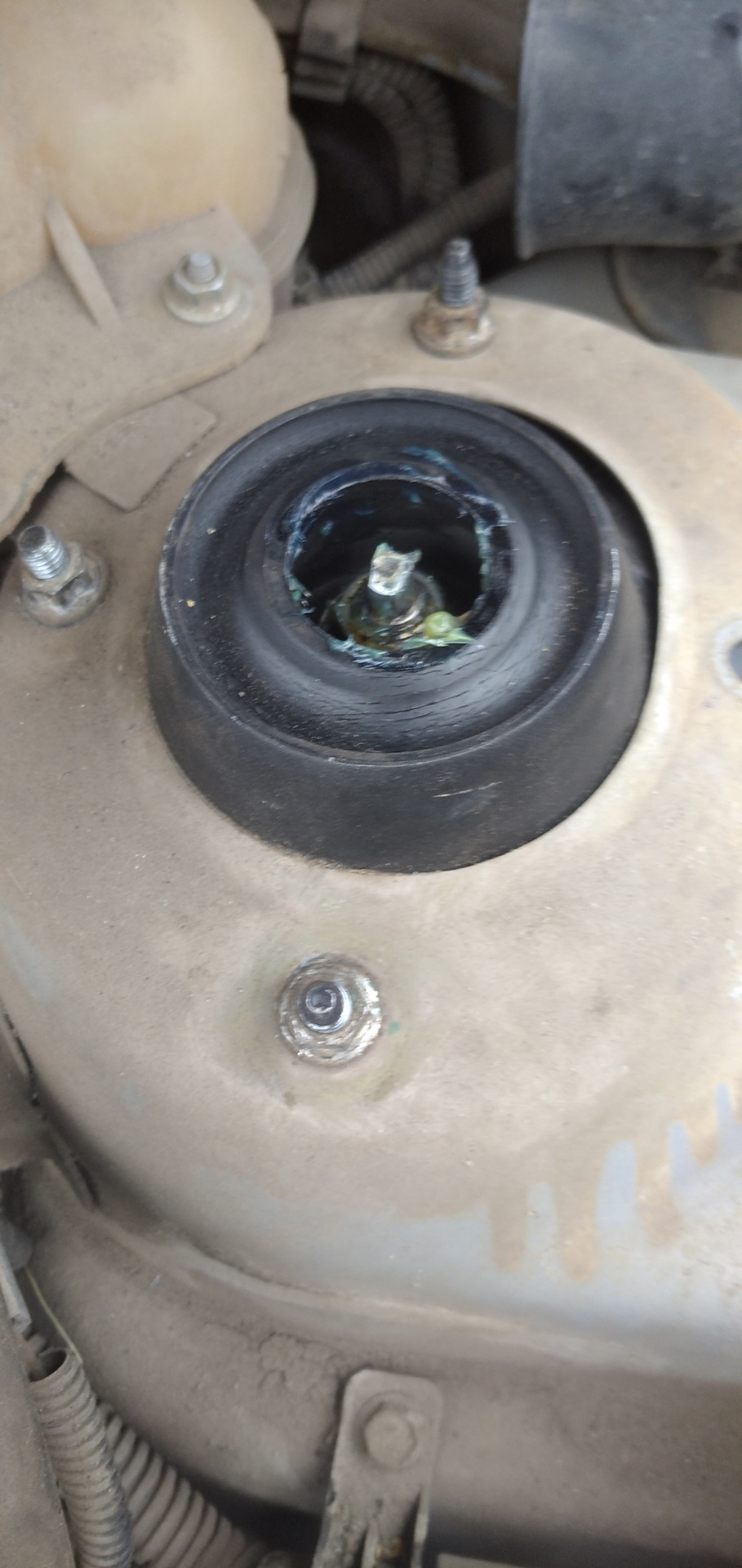 Опоры Нубира на Ланос GM — Daewoo Lanos, 1,5 л, 2007 года | запчасти ...