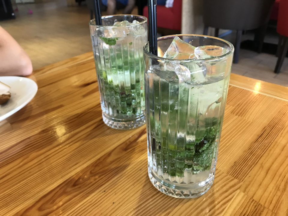 похоже на мохито — KIA Sorento (2G)