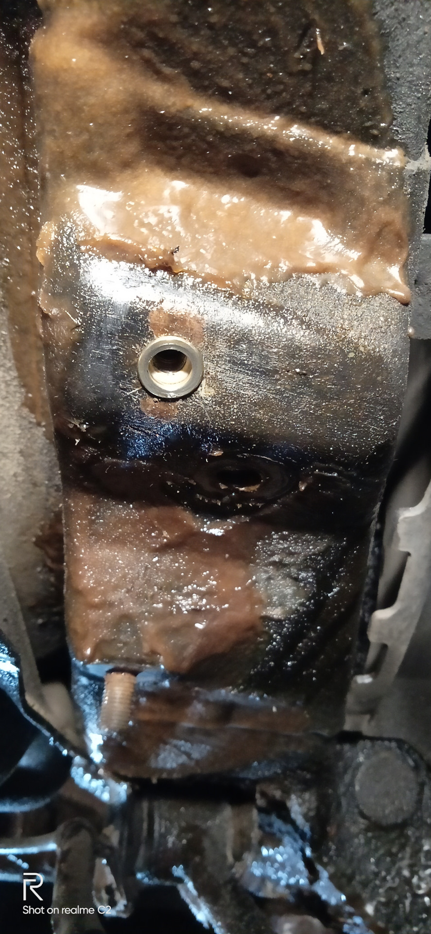 Снятие подрамника. Восстановление резьбы. Установка стабилизатора ...