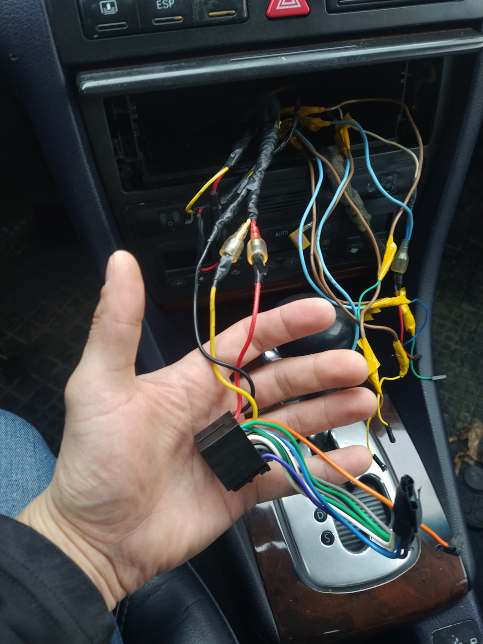 Восстановление проводки аудио-системы (BOSE) — Audi A6 (C5), 3 л., 2002 ...