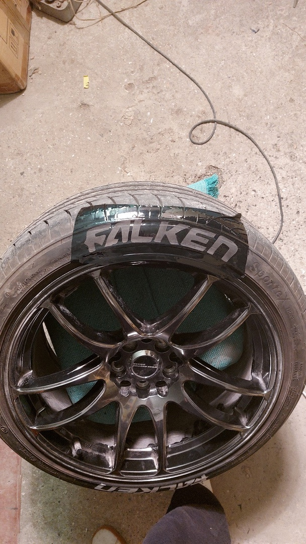 Колхоз или надписи на колесах? — Volkswagen Polo Sedan, 1,6 л, 2015 ...