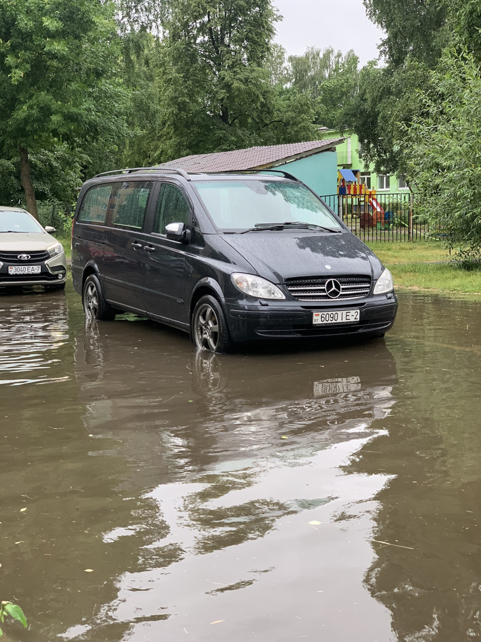 Продажа автомобиля — Mercedes-Benz Viano (W639), 3,7 л, 2006 года | продажа  машины | DRIVE2