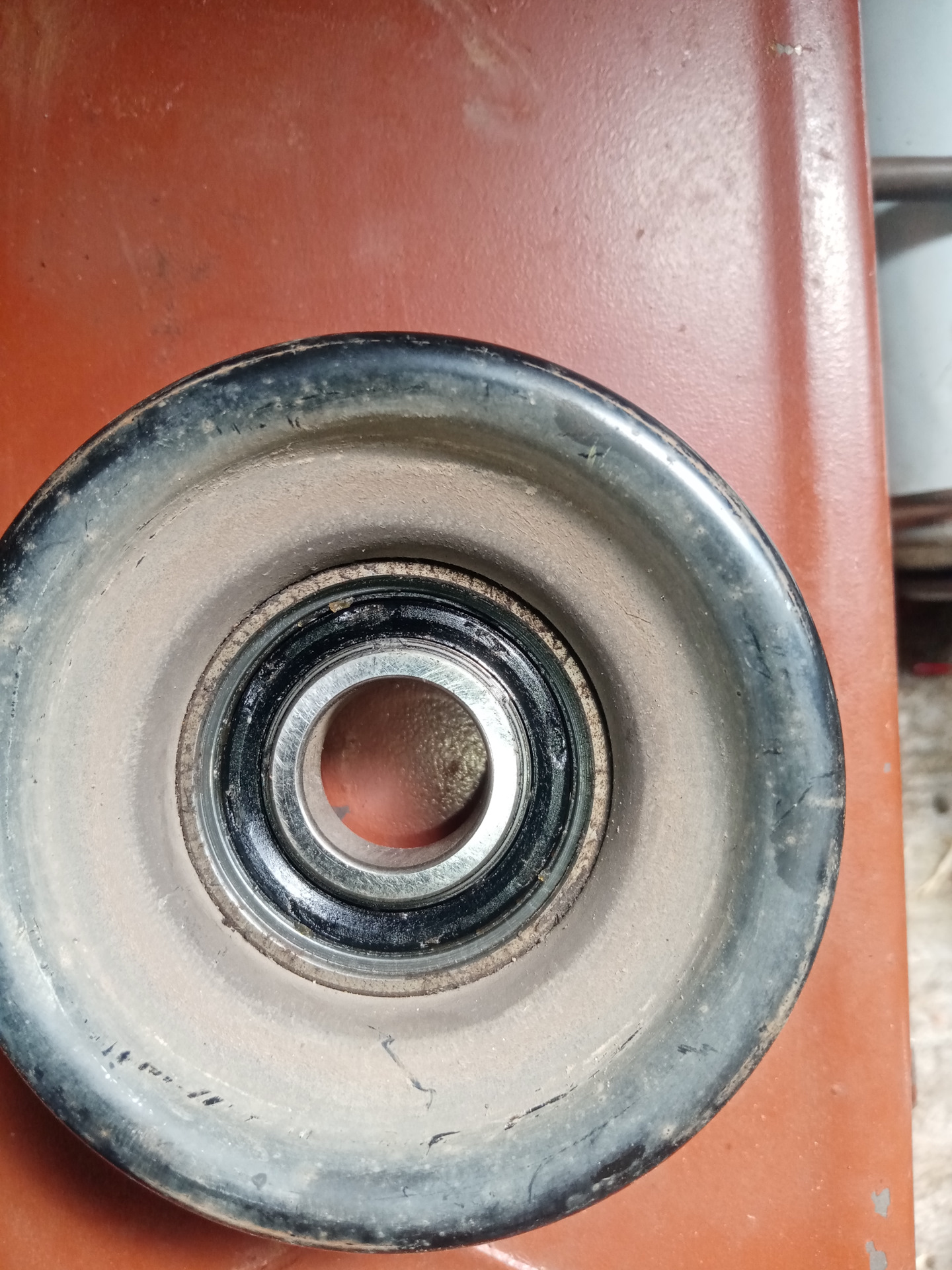 Сверчок под капотом. — Hyundai Solaris, 1,4 л, 2012 года | своими ...