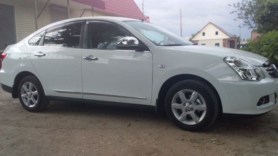 Замена лампочек — Nissan Almera V (G11/15), 1,6 л, 2015 года | запчасти ...