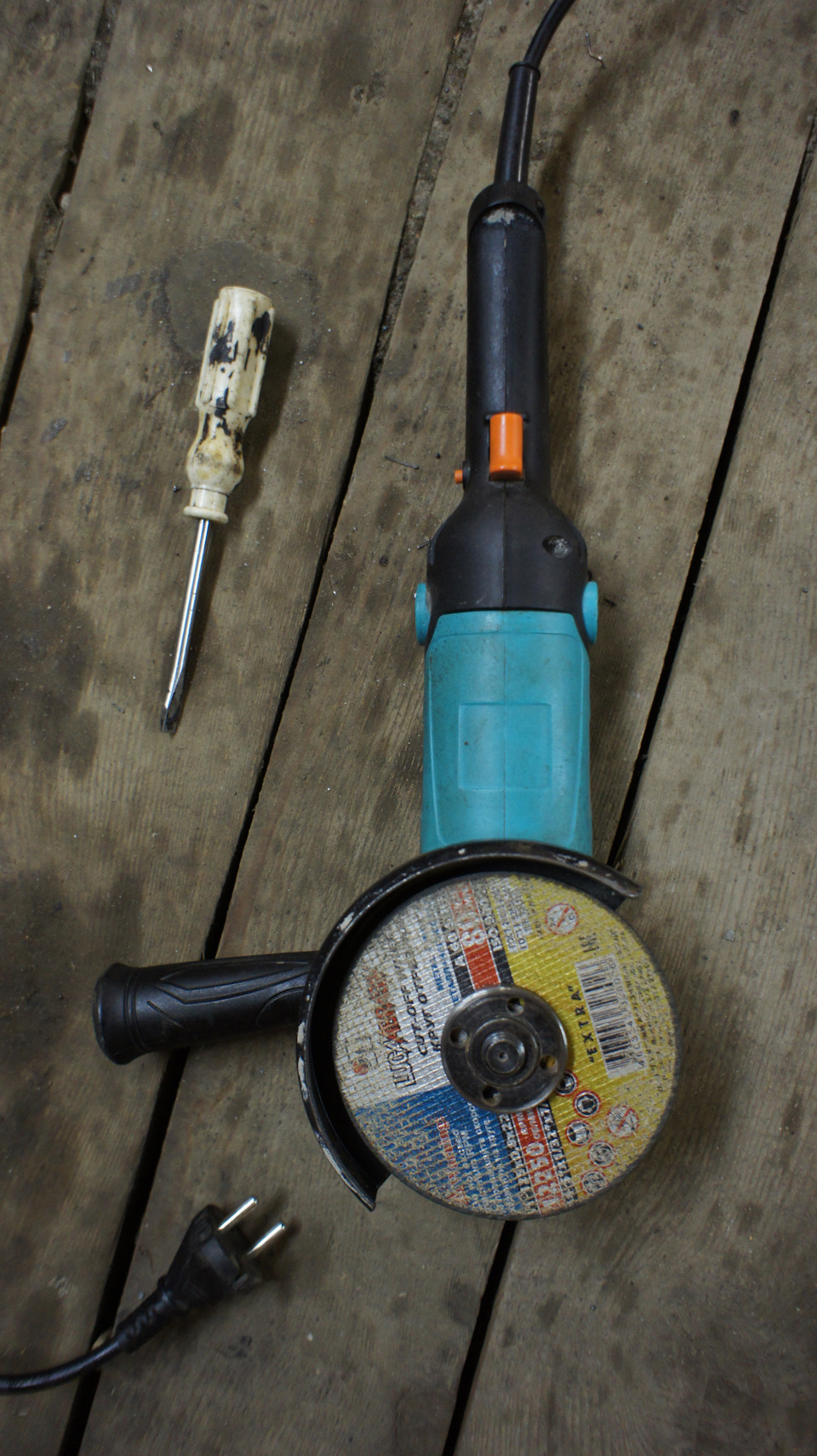 Орудия пыток… — Lada Vesta SW (1G)