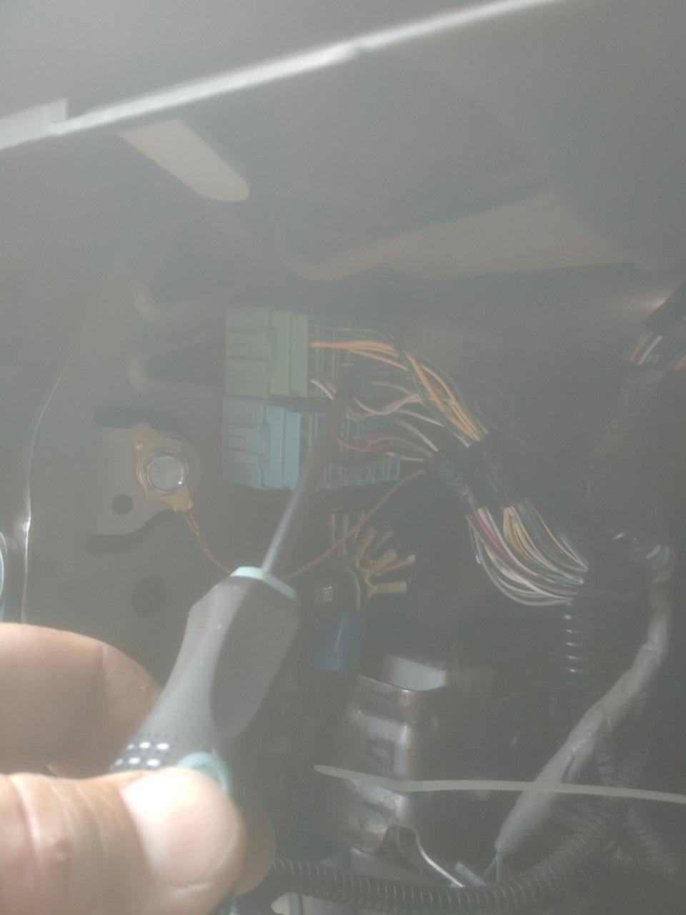 Подключение ОЕМ зеркала с автозатемнением — Honda Accord (7G), 2 л ...