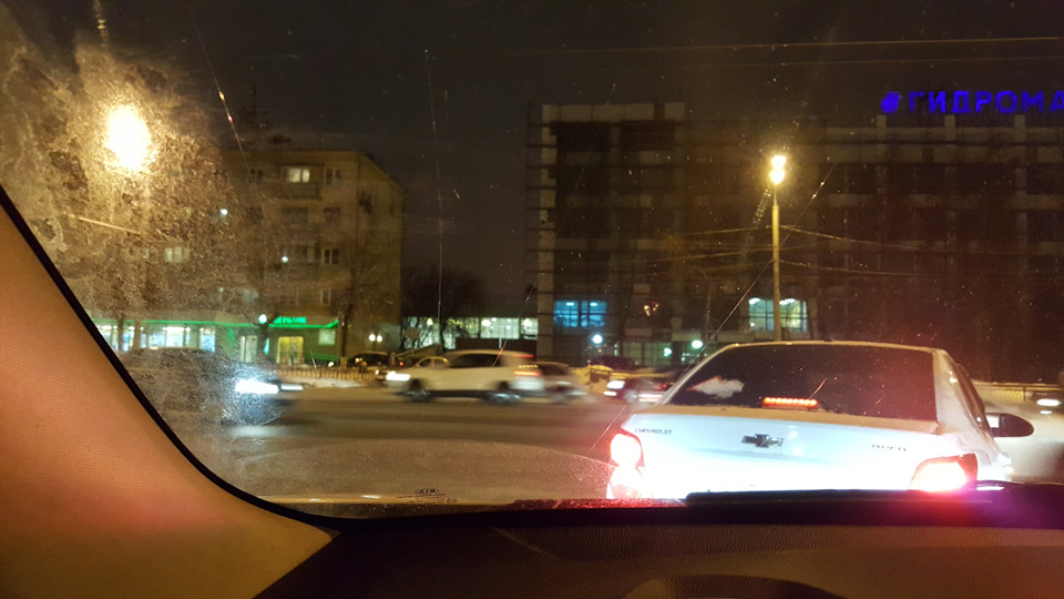 чем можно поцарапать лобовое стекло. Смотреть фото чем можно поцарапать лобовое стекло. Смотреть картинку чем можно поцарапать лобовое стекло. Картинка про чем можно поцарапать лобовое стекло. Фото чем можно поцарапать лобовое стекло