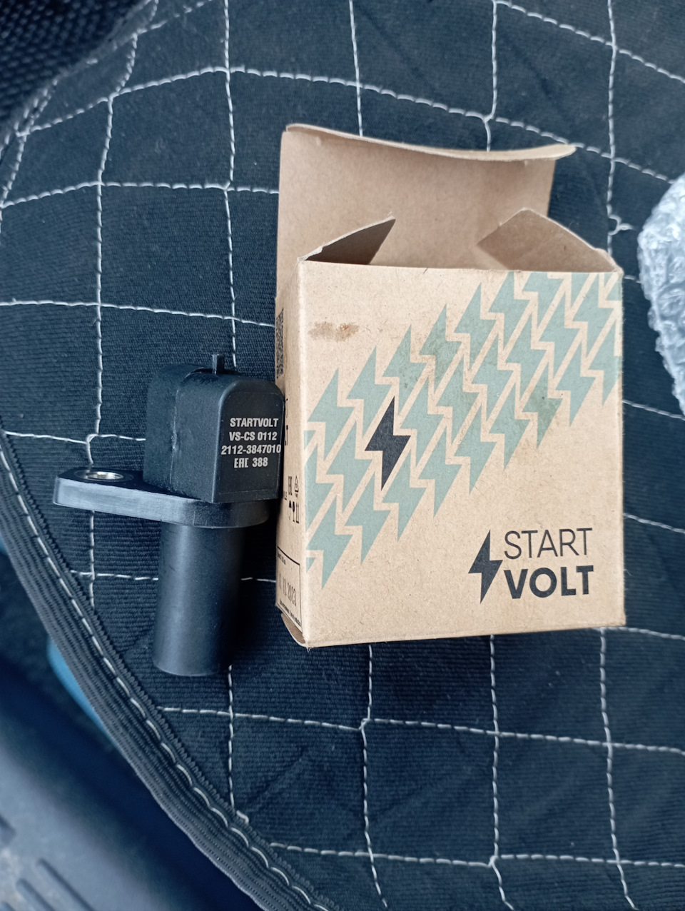 Замена датчика коленвала и датчика детонации — Lada 2114, 1,6 л, 2012 ...