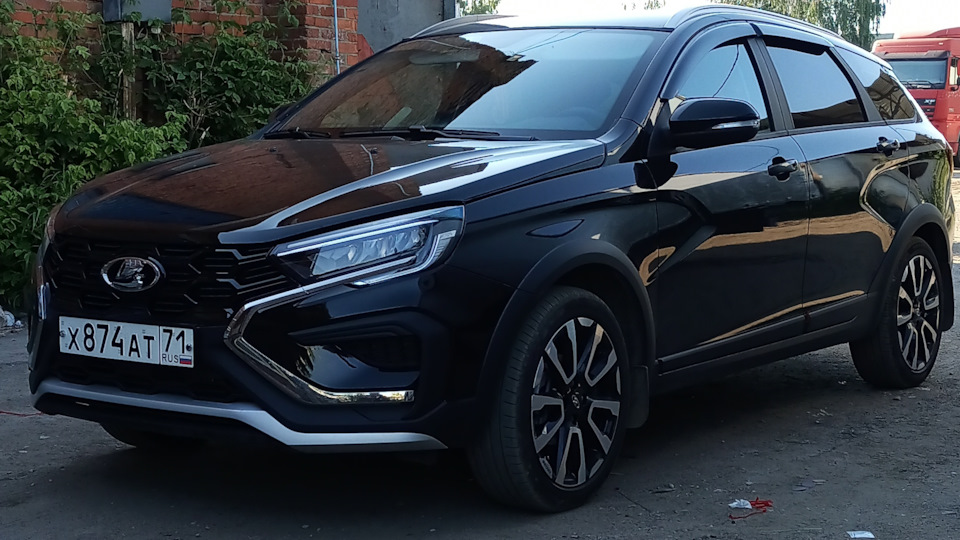Lada Vesta SW Cross