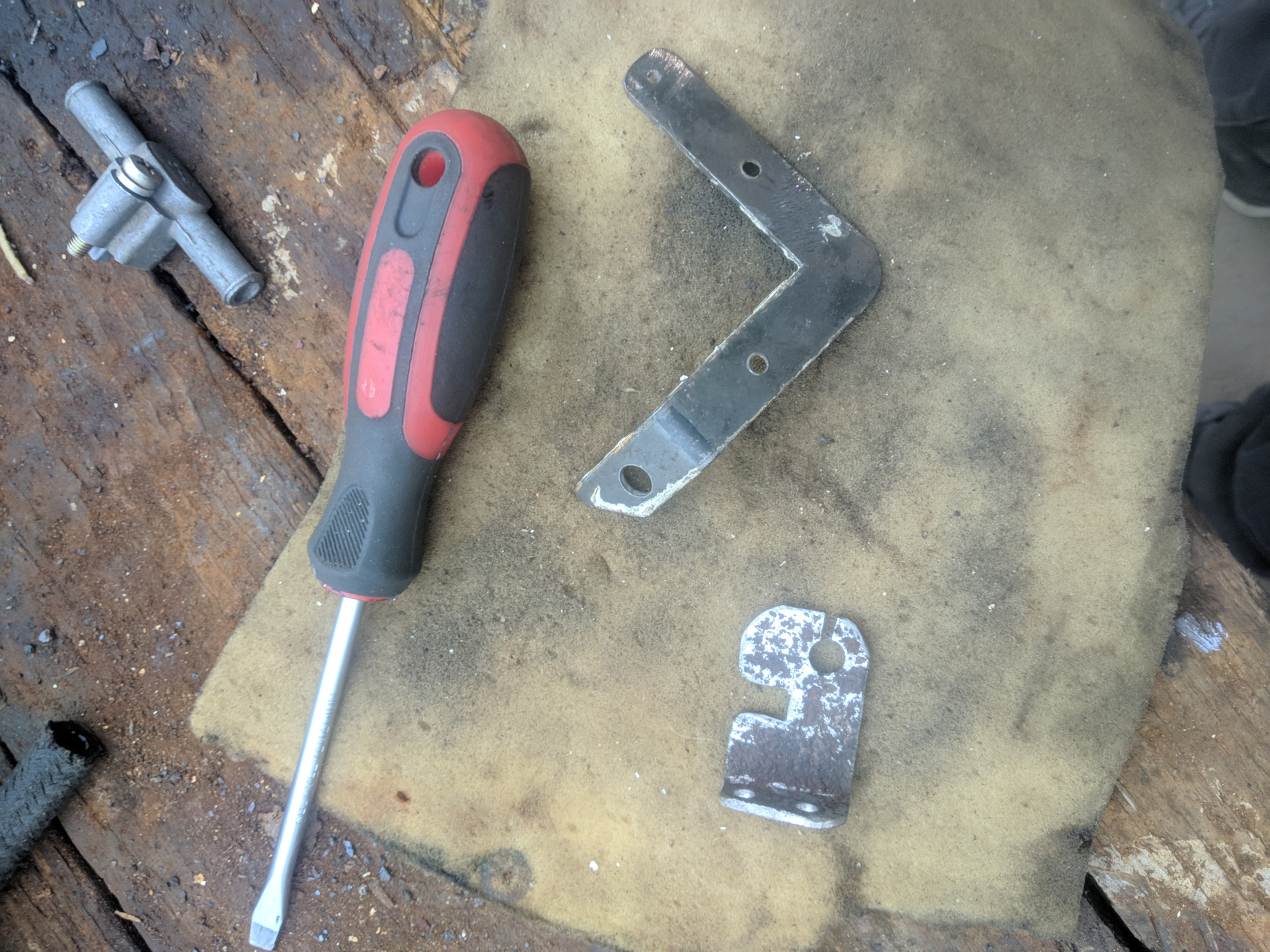 Инжекторная педаль от 2107 на Solex — Lada 21011, 1,5 л, 1975 года ...