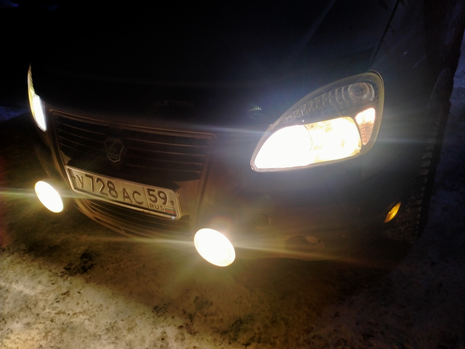 Дальний свет как на бизнесе — ГАЗ Соболь, 2,4 л, 2007 года | своими ...