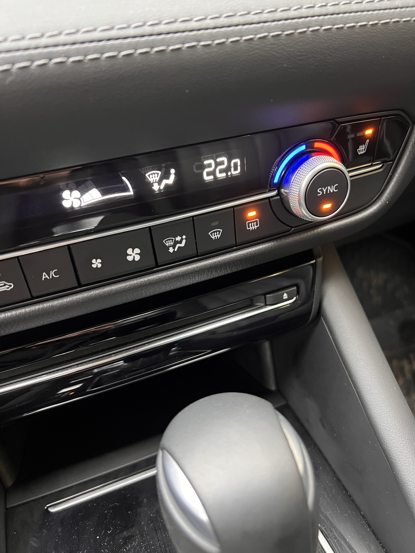 Вибрация двигателя при включении обогрева стёкл — Mazda 6 (3G) GJ, 2,5 ...