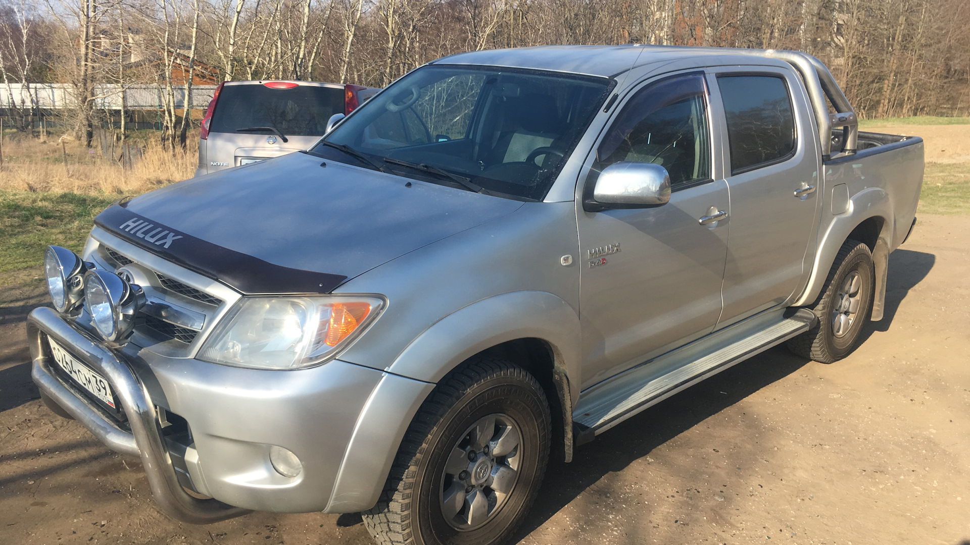 Toyota Hilux (7G) 2.5 дизельный 2006 | Surfik на DRIVE2