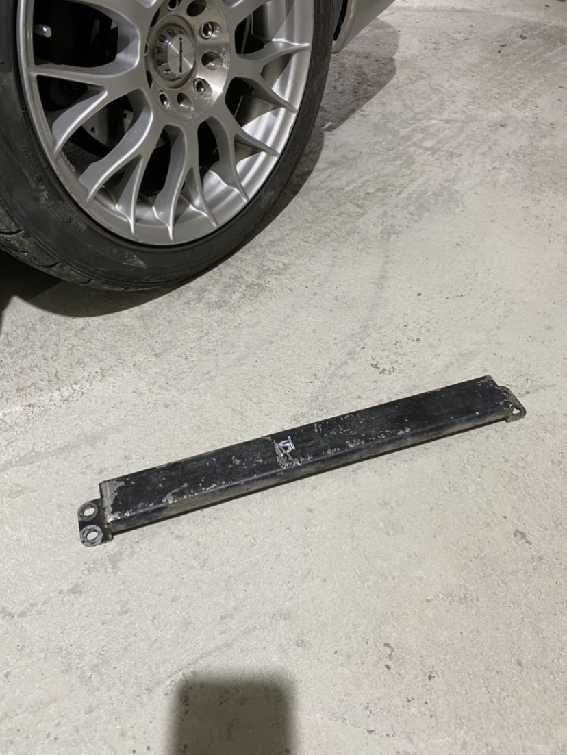 Распорка на подрамник (Япония) — Toyota Mark II (100), 2,5 л, 1996 года ...