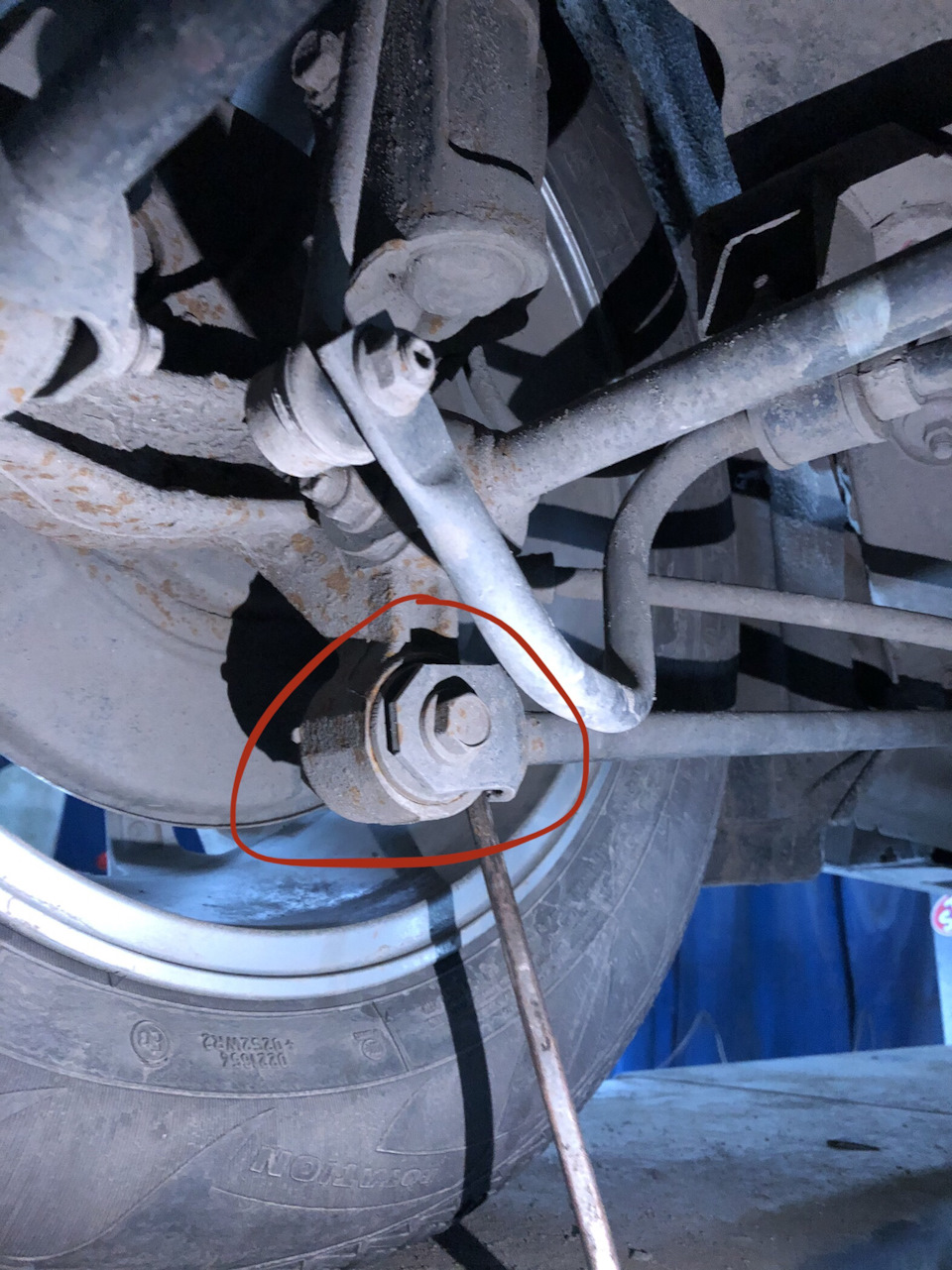 Сайлетблоки качения задней цапфы — Toyota Camry (XV50), 2 л, 2015 года ...