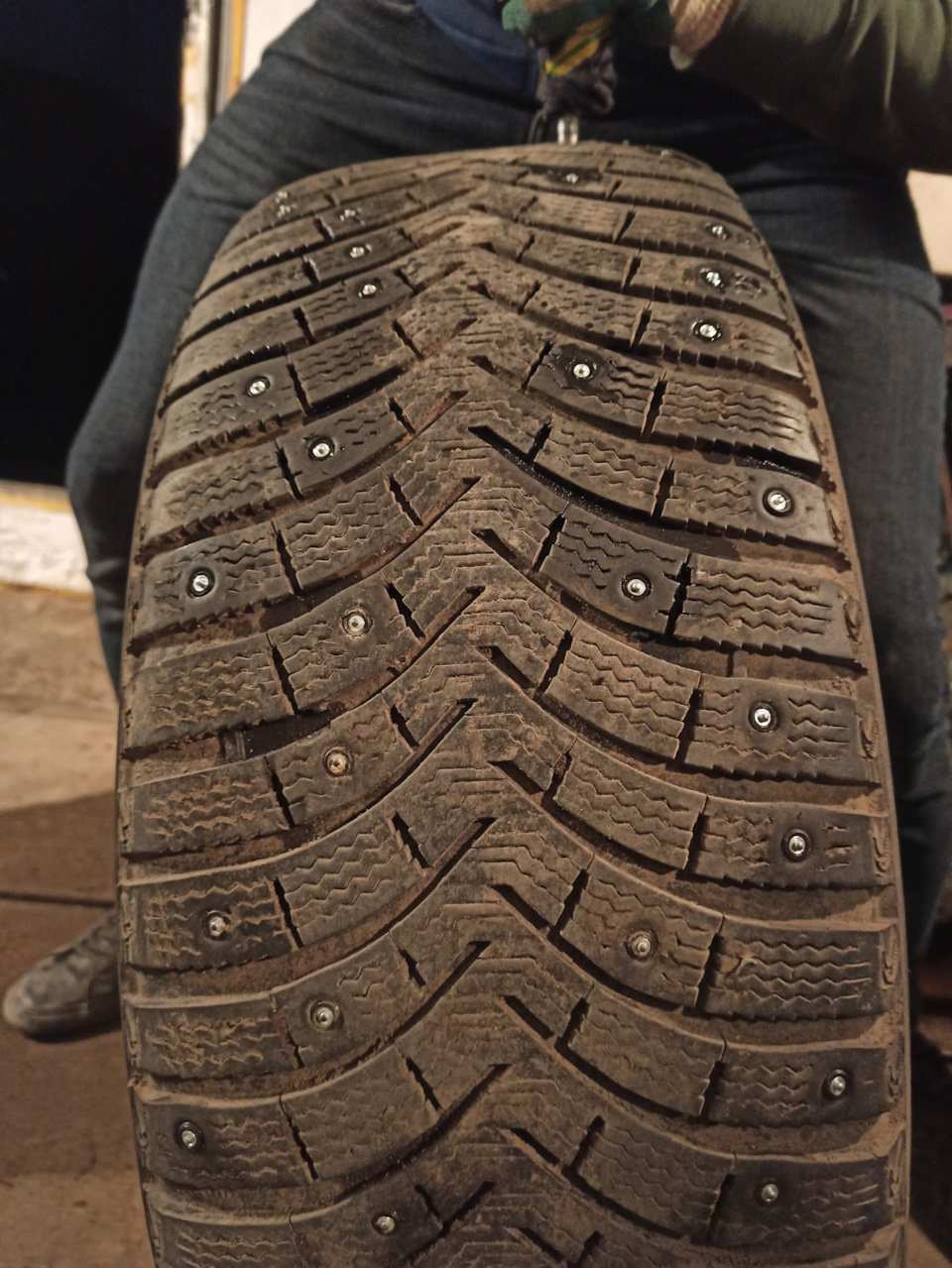 Шипуем ремонтными шипами — Land Rover Range Rover (3G), 4,2 л, 2009 ...