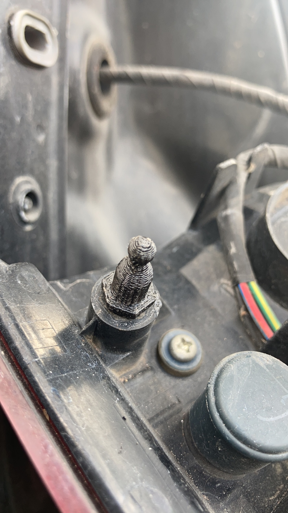 Клипсы задних фар Subaru Forester SG 2006 — Subaru Forester (SG), 2 л ...