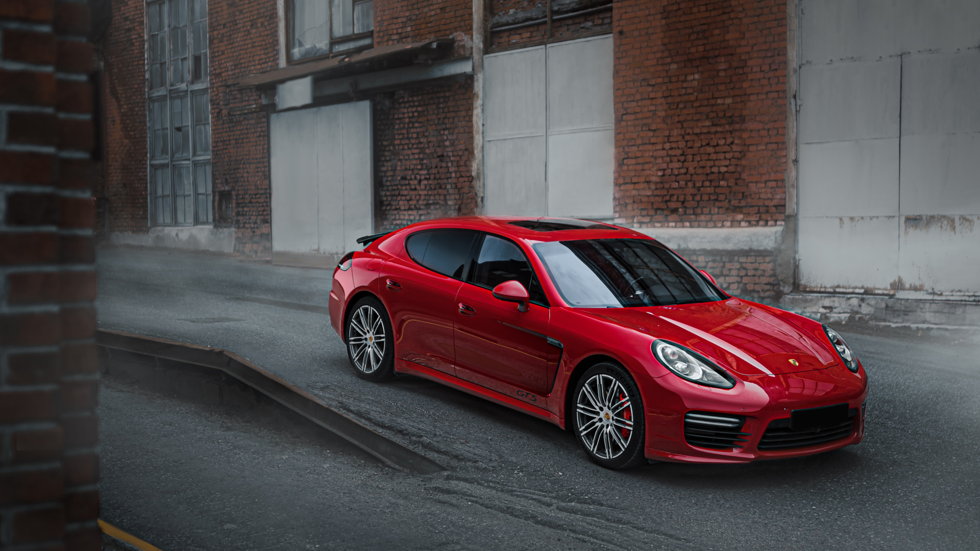 Porsche Panamera (1G) 970 4.8 бензиновый 2015 | GTS Red Arrow на DRIVE2