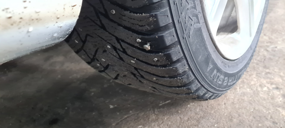 Закрытие багажника с кнопки — Audi Q7 (1G), 3 л., 2011 года | визит на ...