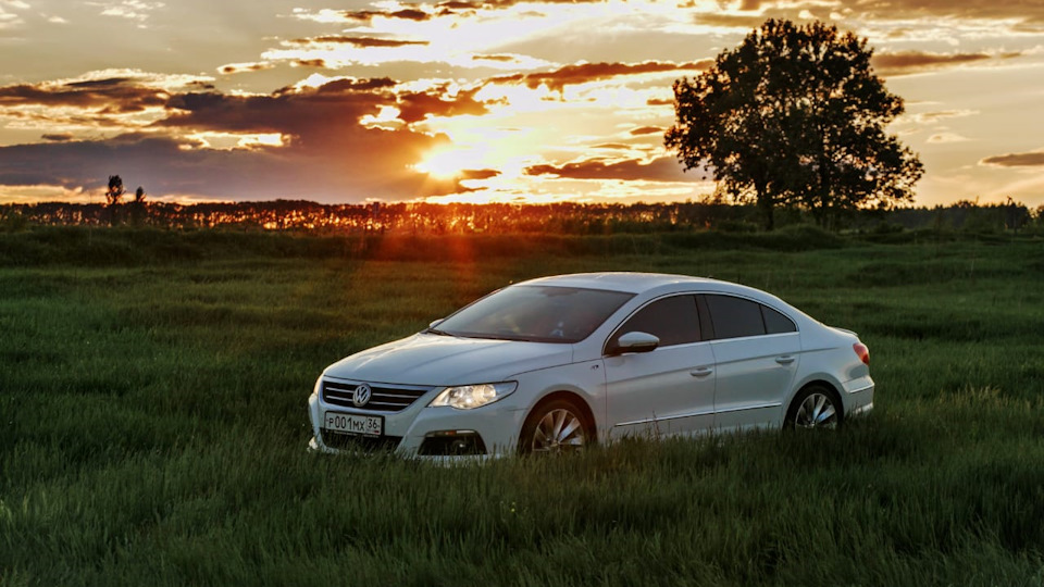 VW Passat cc Night