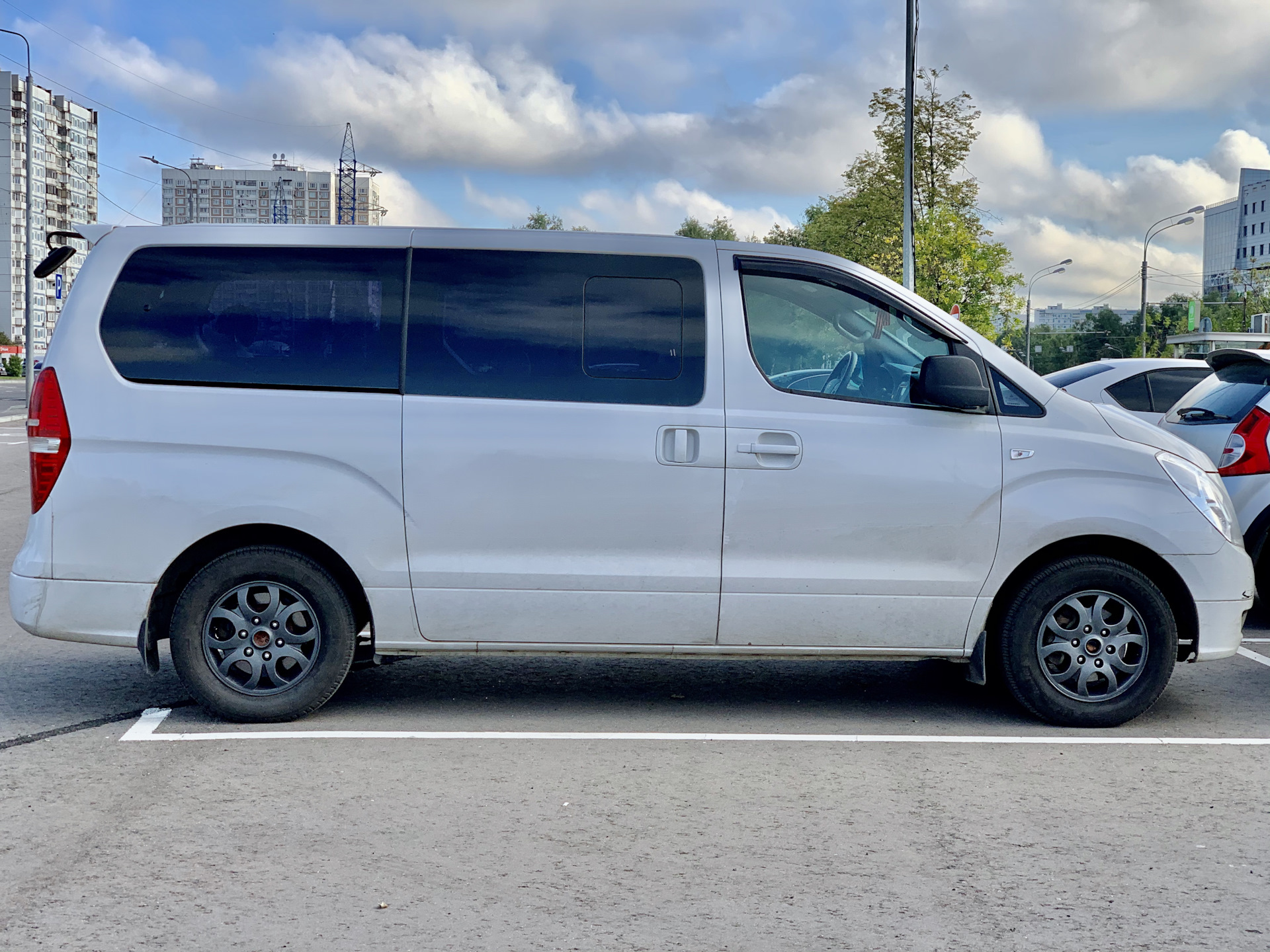 Видео hyundai grand starex