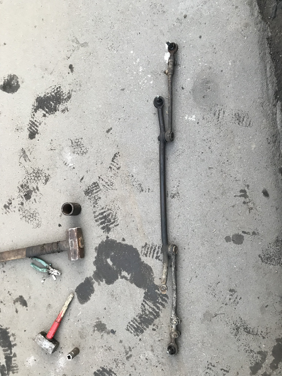 Замена рулевых шарниров+шпритцевание — ГАЗ 3110, 2,3 л, 2000 года ...