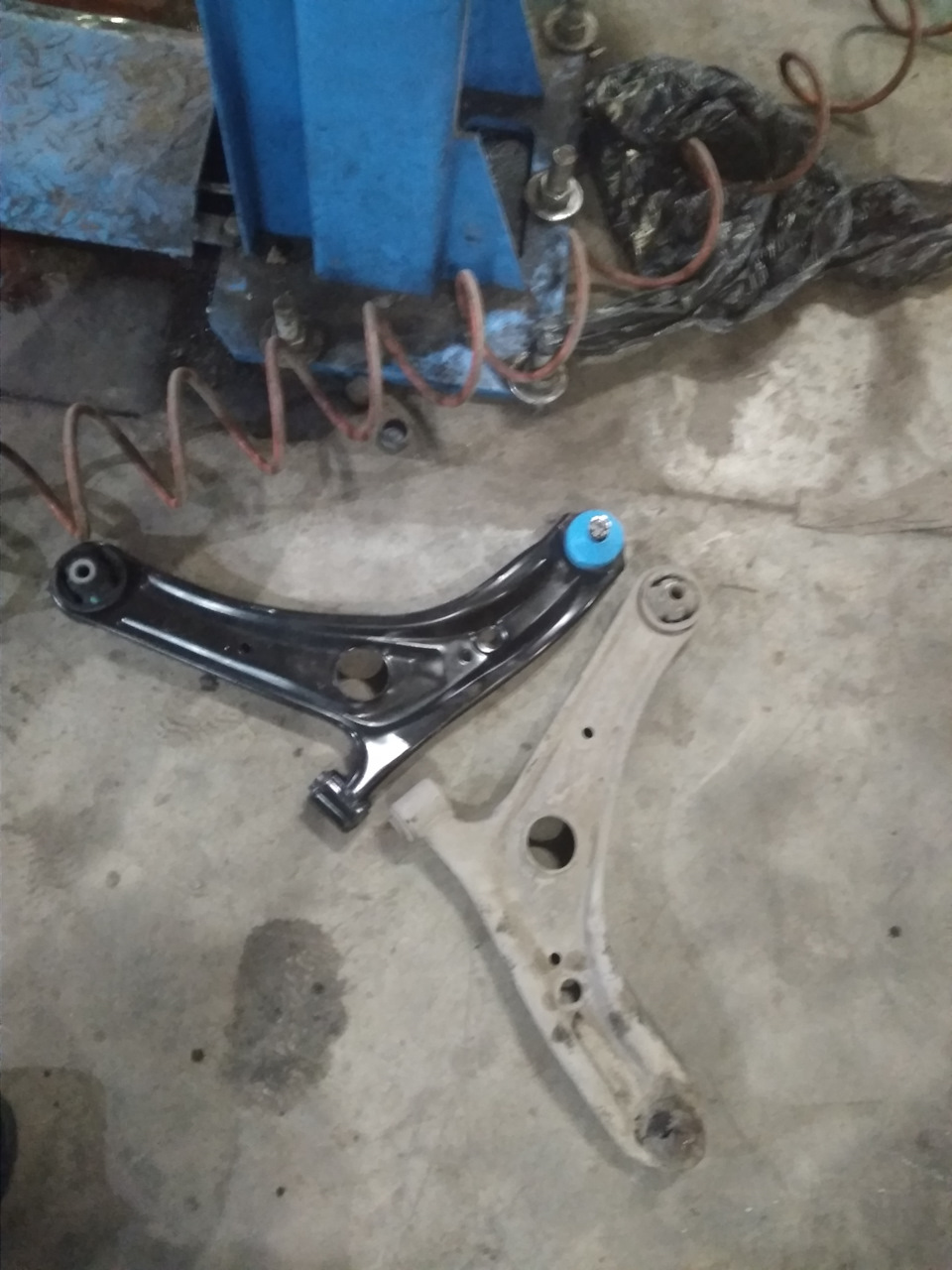 новый/старый — Geely MK