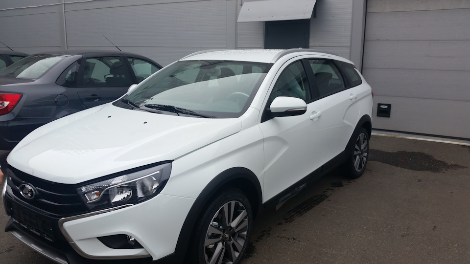 На холодную плавают обороты. — Lada Vesta SW Cross, 1,8 л, 2018 года ...