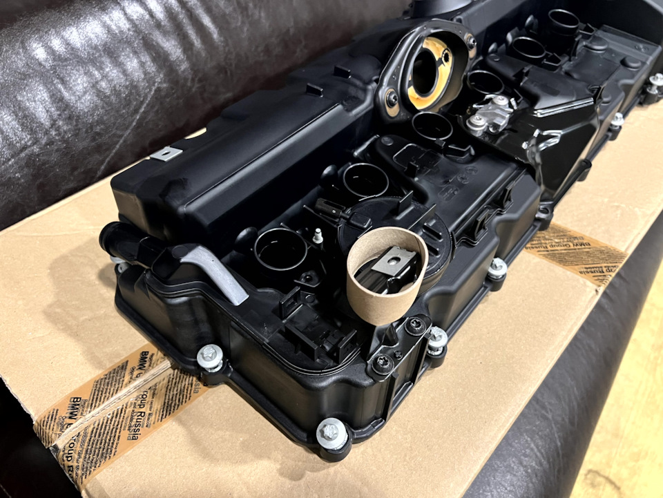 Как выглядит новая оригинальная Клапанная крышка n52 — BMW X5 (E70), 3 ...