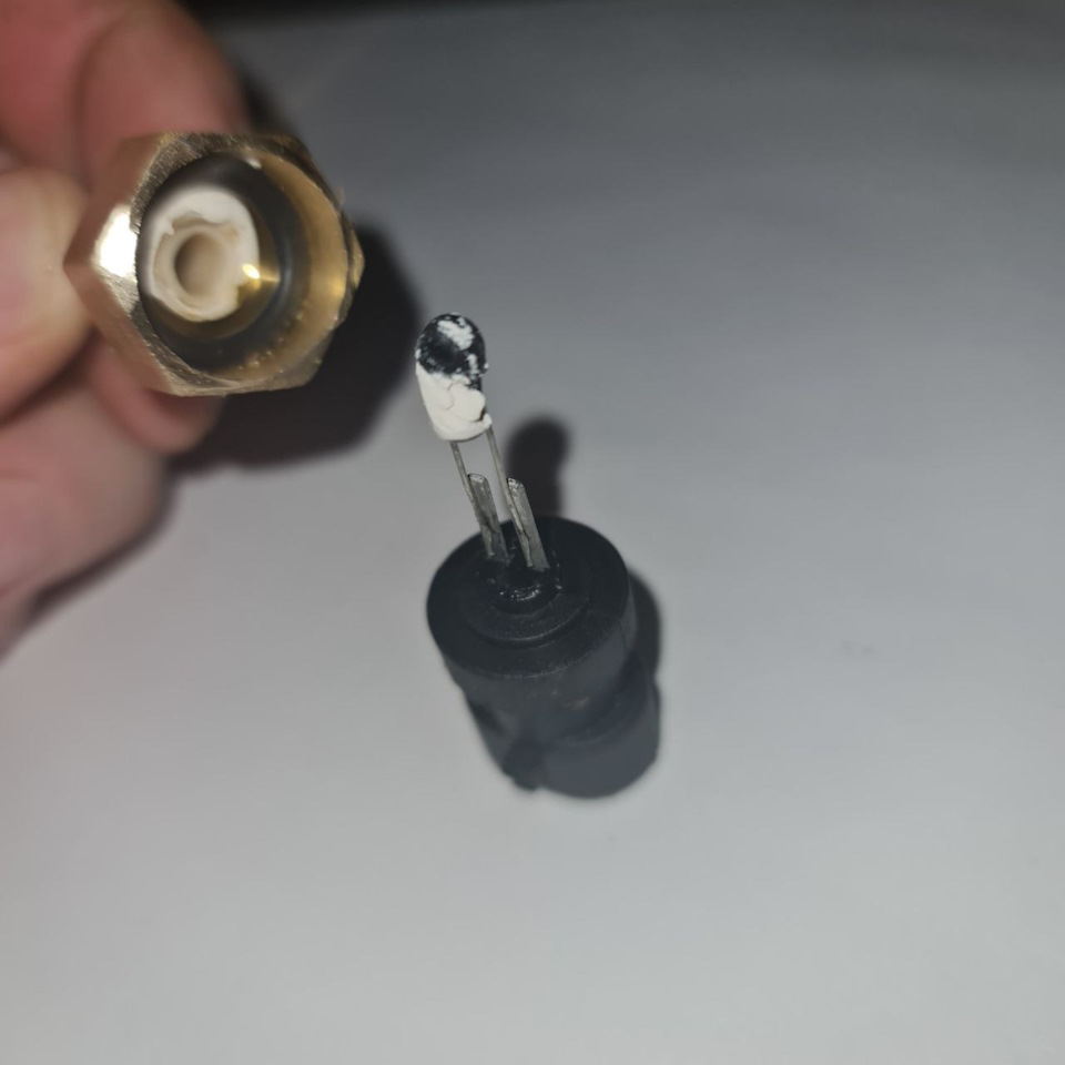 ДТОЖ M103 меняем на ВАЗ — Mercedes-Benz 190 (W201), 2,6 л, 1992 года ...