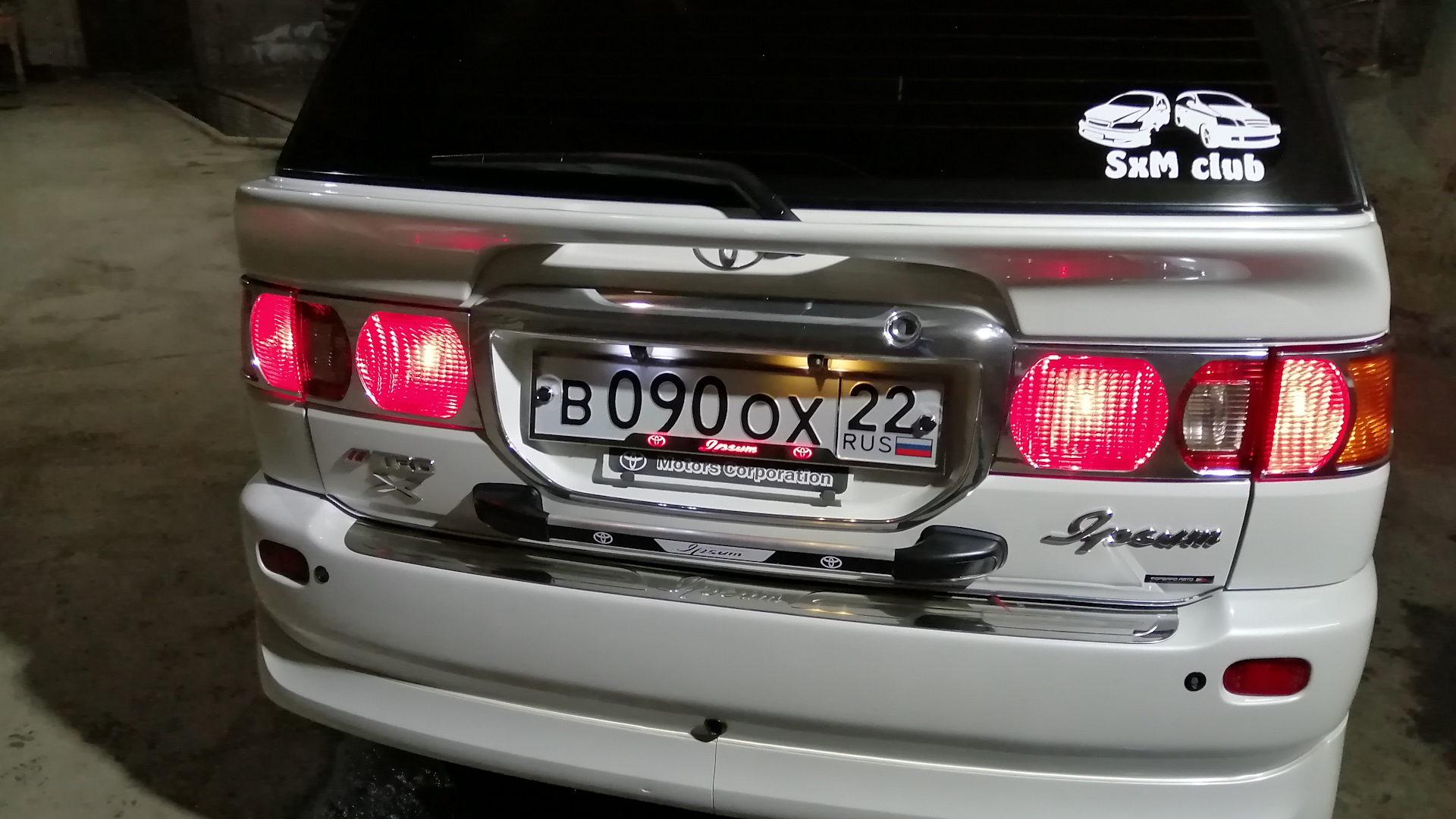 Toyota Ipsum (10) 2.0 бензиновый 2001 | на DRIVE2