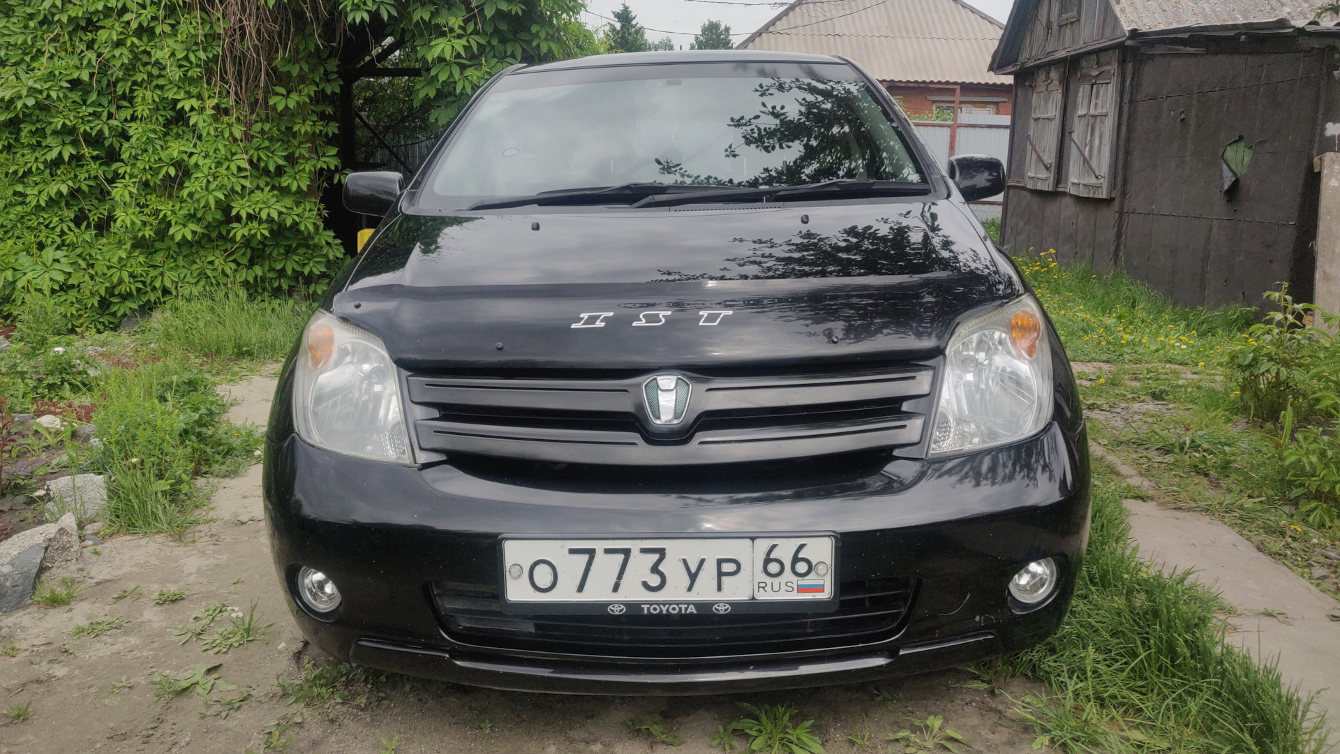 Toyota ist (1G) 1.3 бензиновый 2002 | Чёрный Шустрик на DRIVE2