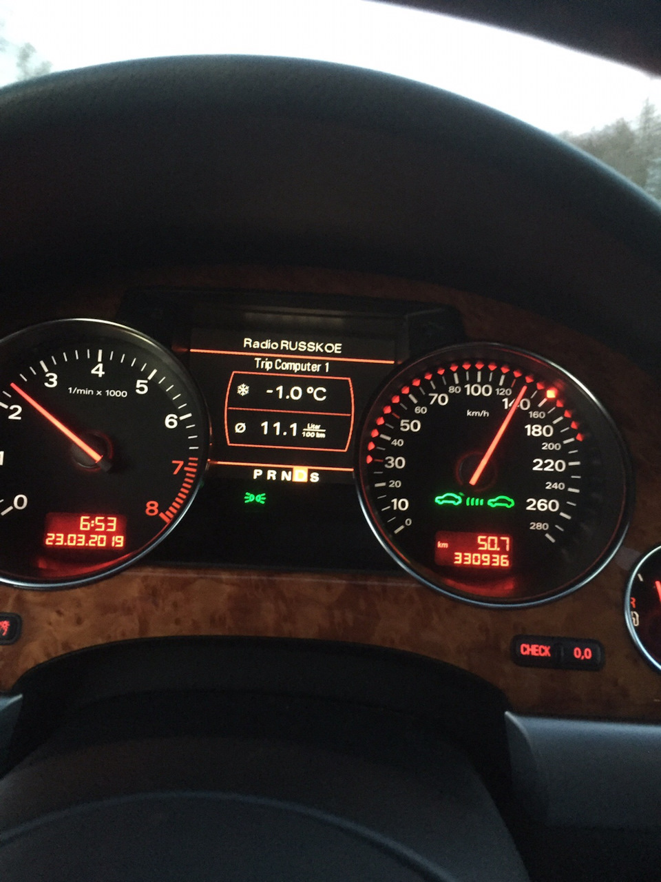 Фото в бортжурнале Audi A8 (D3)