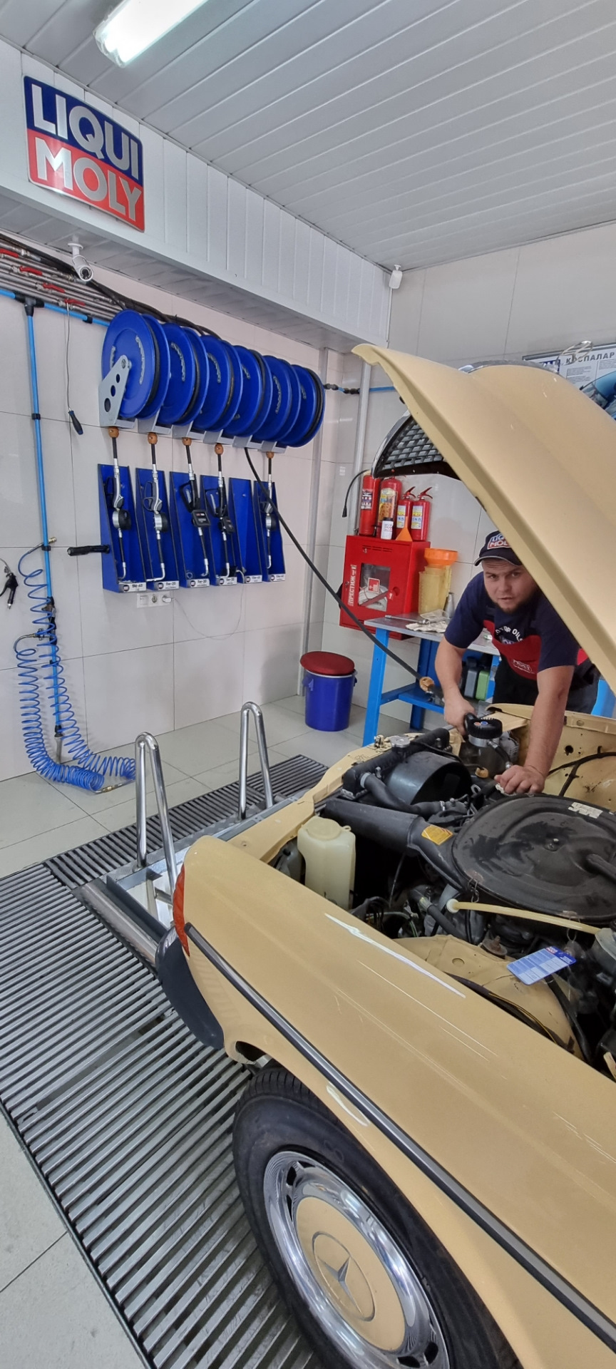 Запись #4. Замена масла ликви моли — Mercedes-Benz W123, 2,3 л, 1982 ...