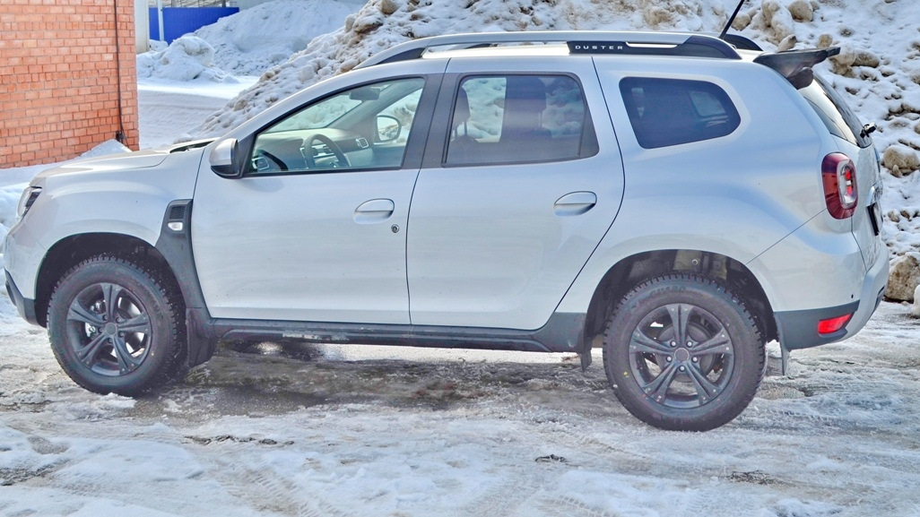 Спойлер На Дастер Чистое Стекло Купить