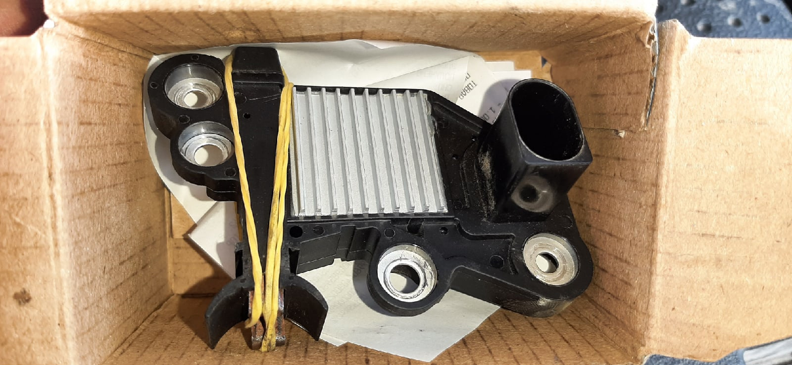 Замена реле-регулятора и балансировка LTO — Lada Гранта (1G), 1,6 л ...