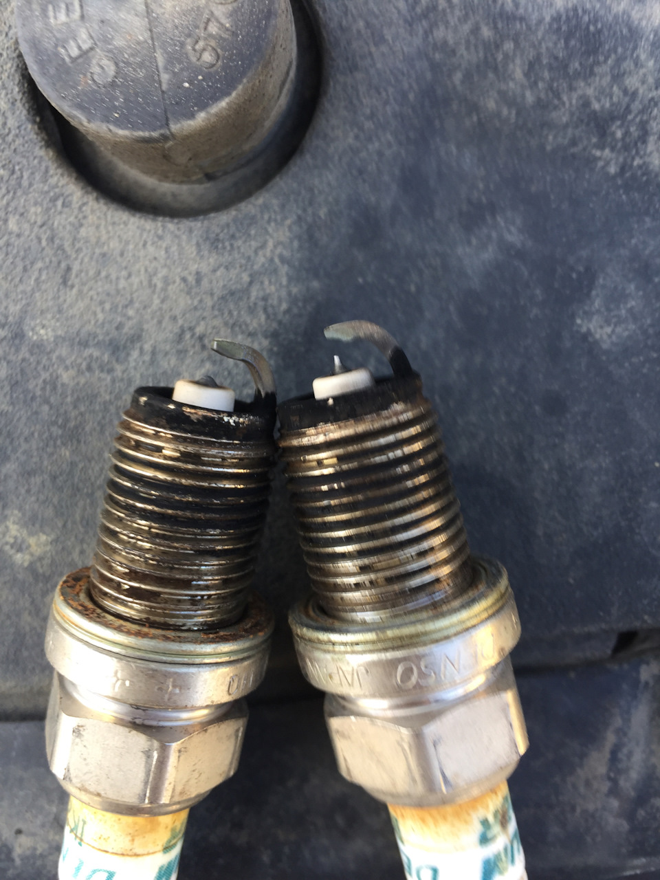 Сгорела свеча. — Geely Emgrand EC7 FE-1, 0,5 л, 2013 года | плановое ТО ...