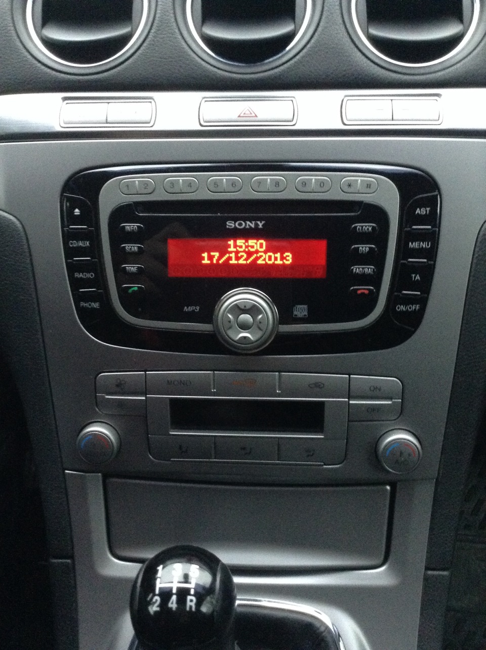 Замена аудиосистемы Blaupunkt FX на Sony mp3 - Ford Galaxy (Mk III), 1,8 л, 2009