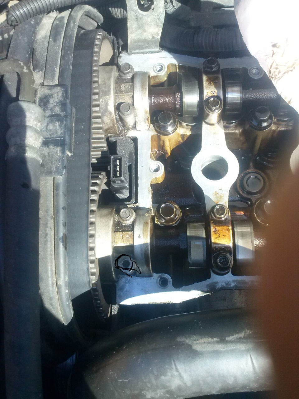 сломался болт — Chevrolet Rezzo, 1,6 л., 2007 года | поломка | DRIVE2