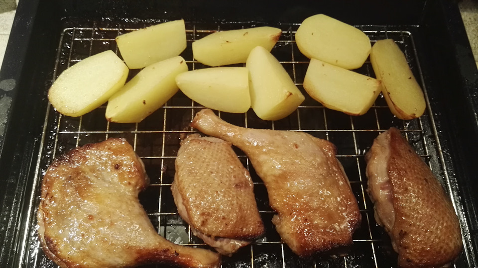 утиные маринованные окорочка. утиные окорочка. утиные ножки. утиные маринованные окорочка. утиные маринованные окорочка.