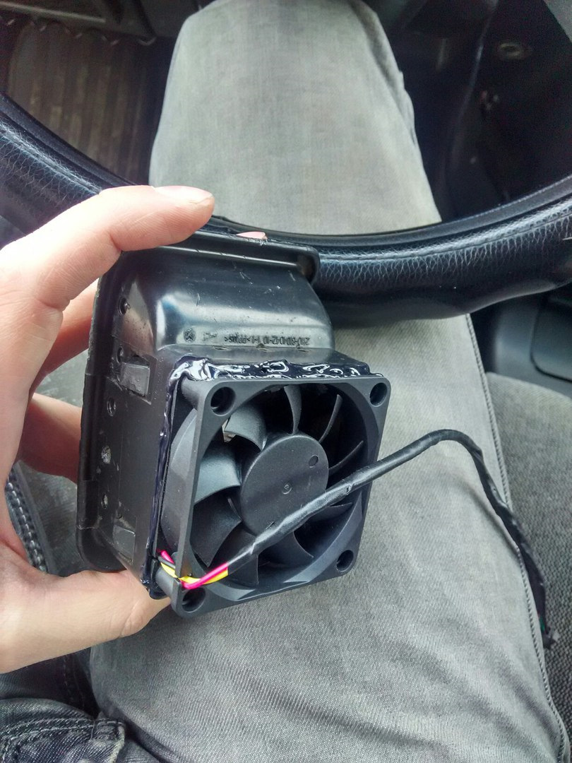 Отопитель салона ваз 2111 европанель. Обдув ног ваз 2110. Можно ли закрывать обдув. Система воздуховодов и отопления ваз 2109. Панель печки ваз 2115.